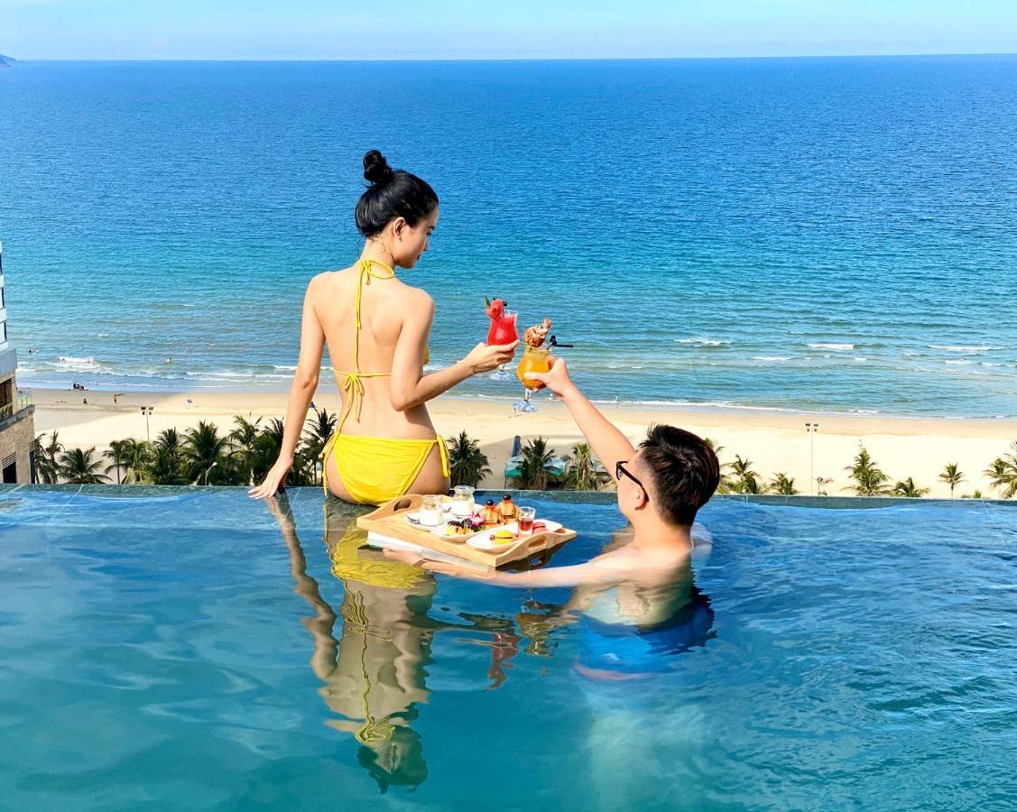 Santa Luxury Hotel Дананг Экстерьер фото