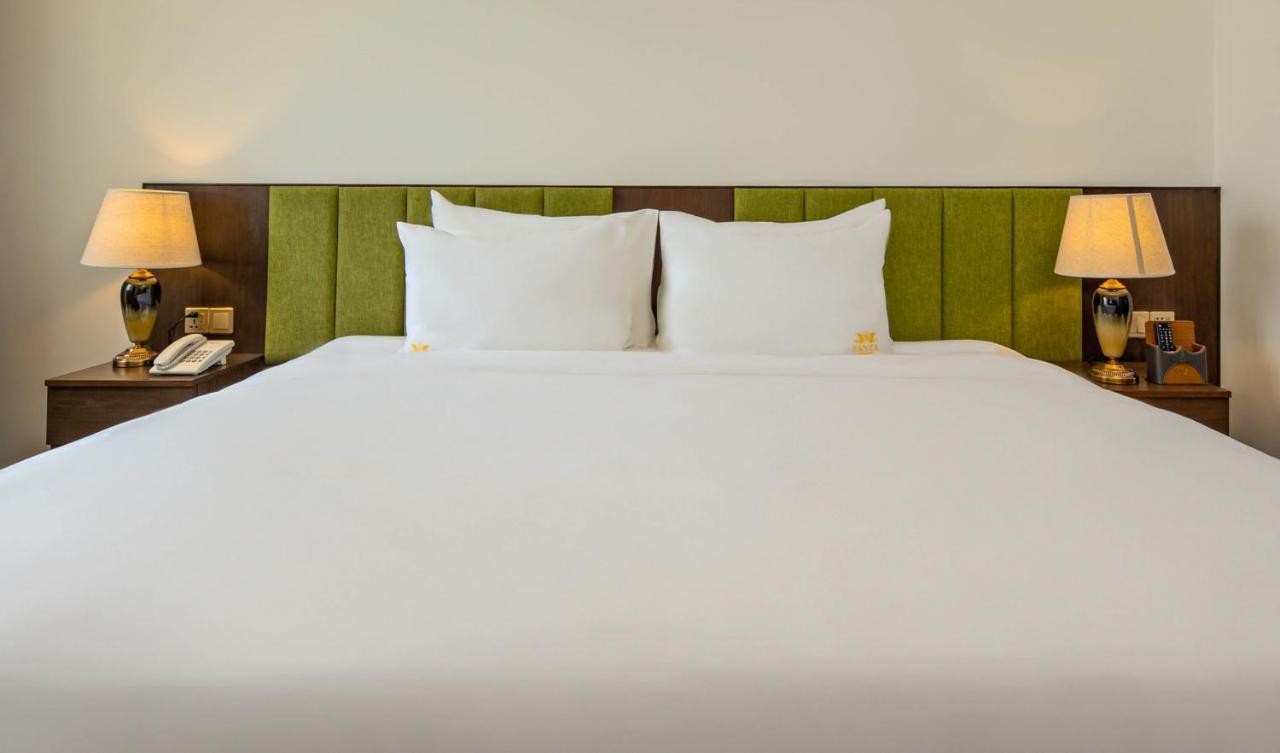 Santa Luxury Hotel Дананг Экстерьер фото