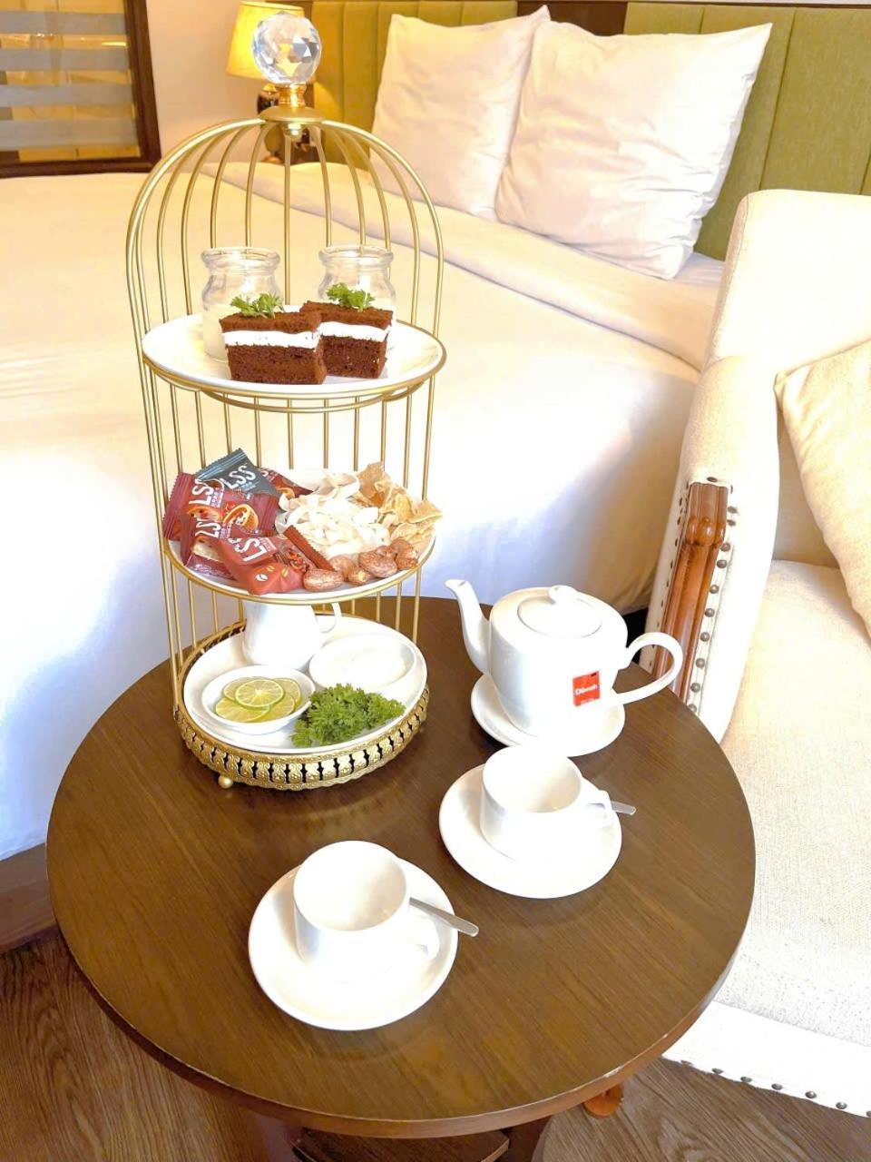 Santa Luxury Hotel Дананг Экстерьер фото